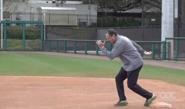 Baserunning rules off first base